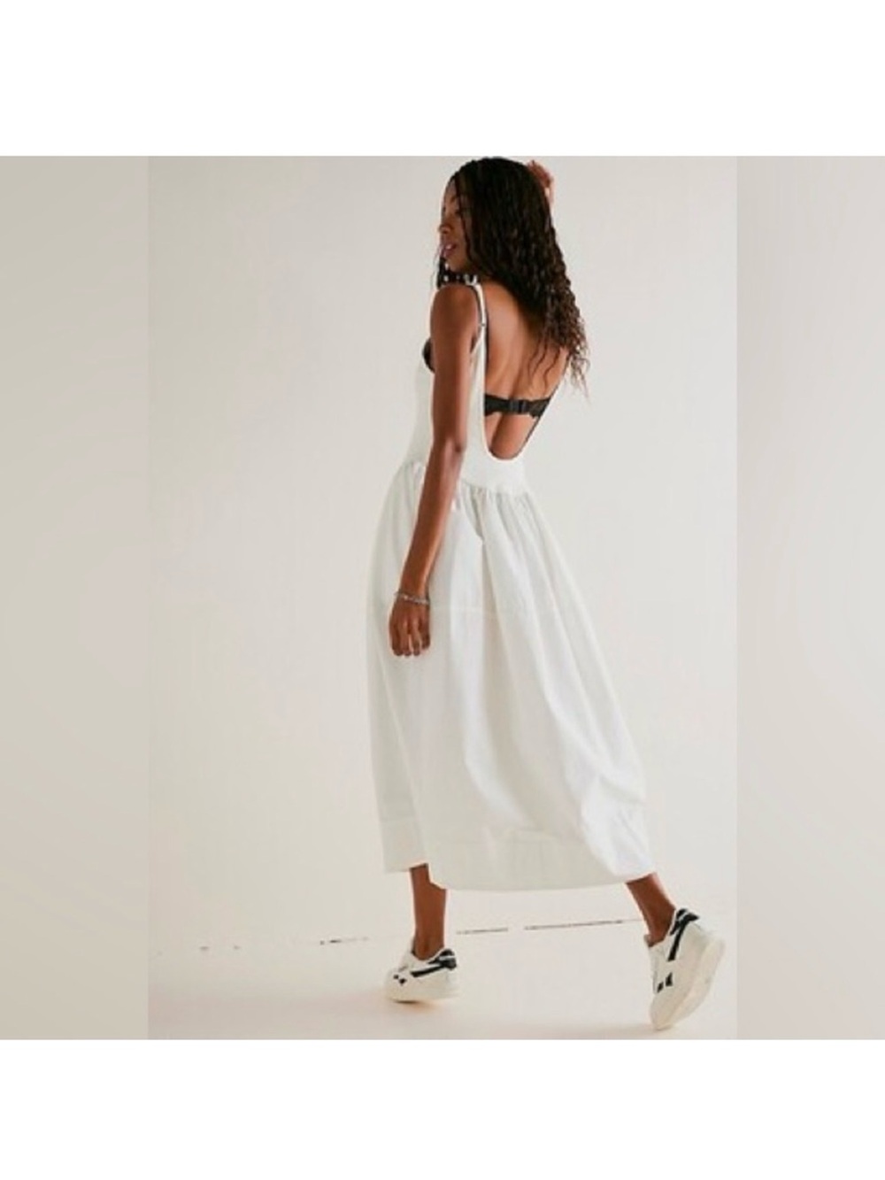 Elegant White Maxi Dress